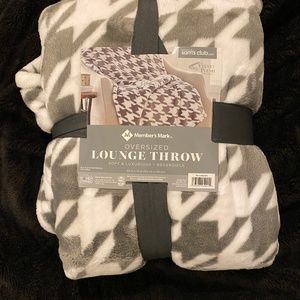 New Members Mark Soft Blanket